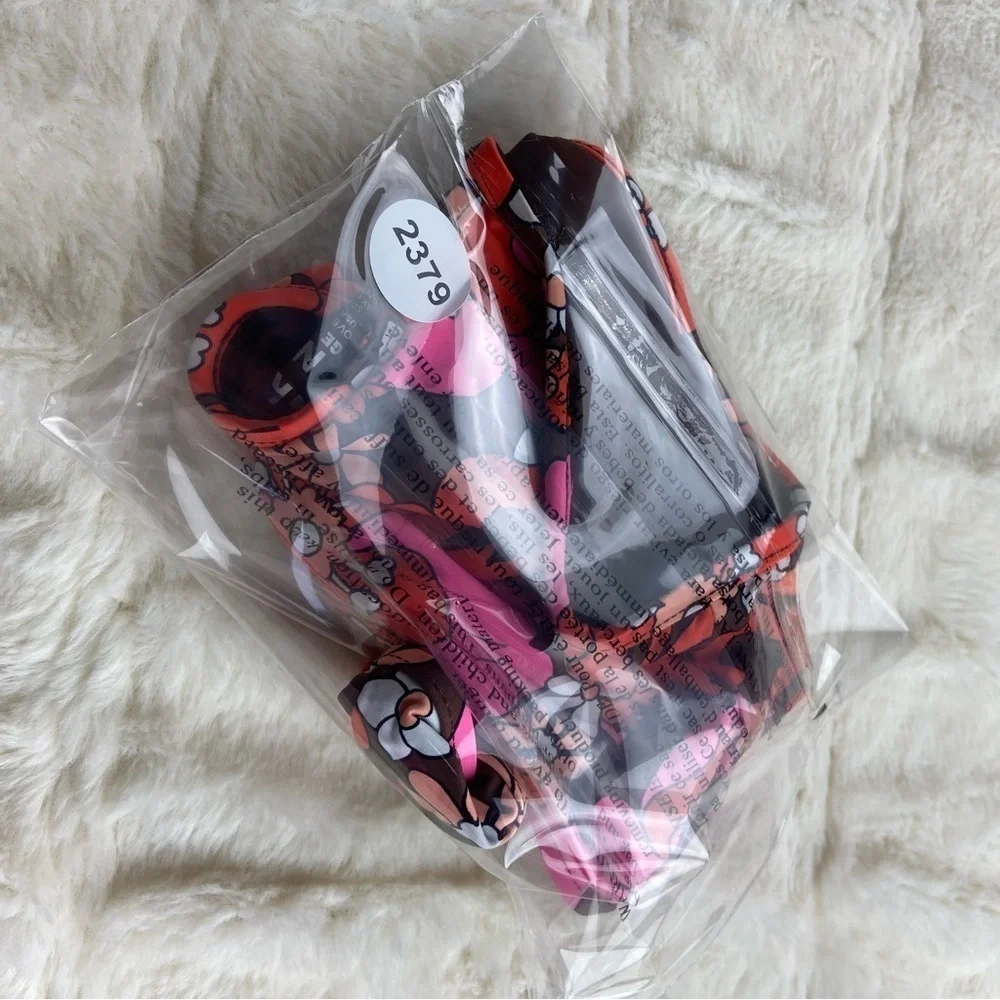 NWOT Frankie’s bikinis Syd one shoulder bikini top 12379